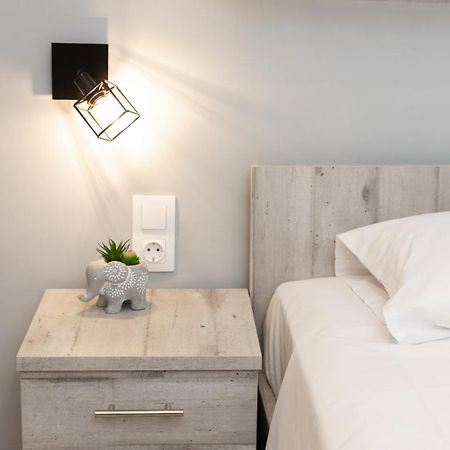 Little Miracle In Thessaloniki Apartamento Exterior foto