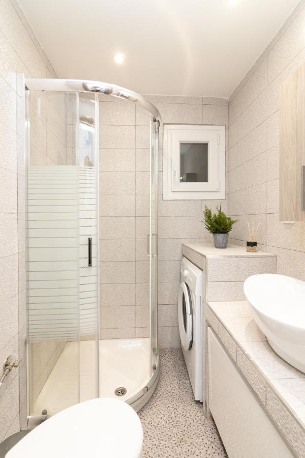 Little Miracle In Thessaloniki Apartamento Exterior foto
