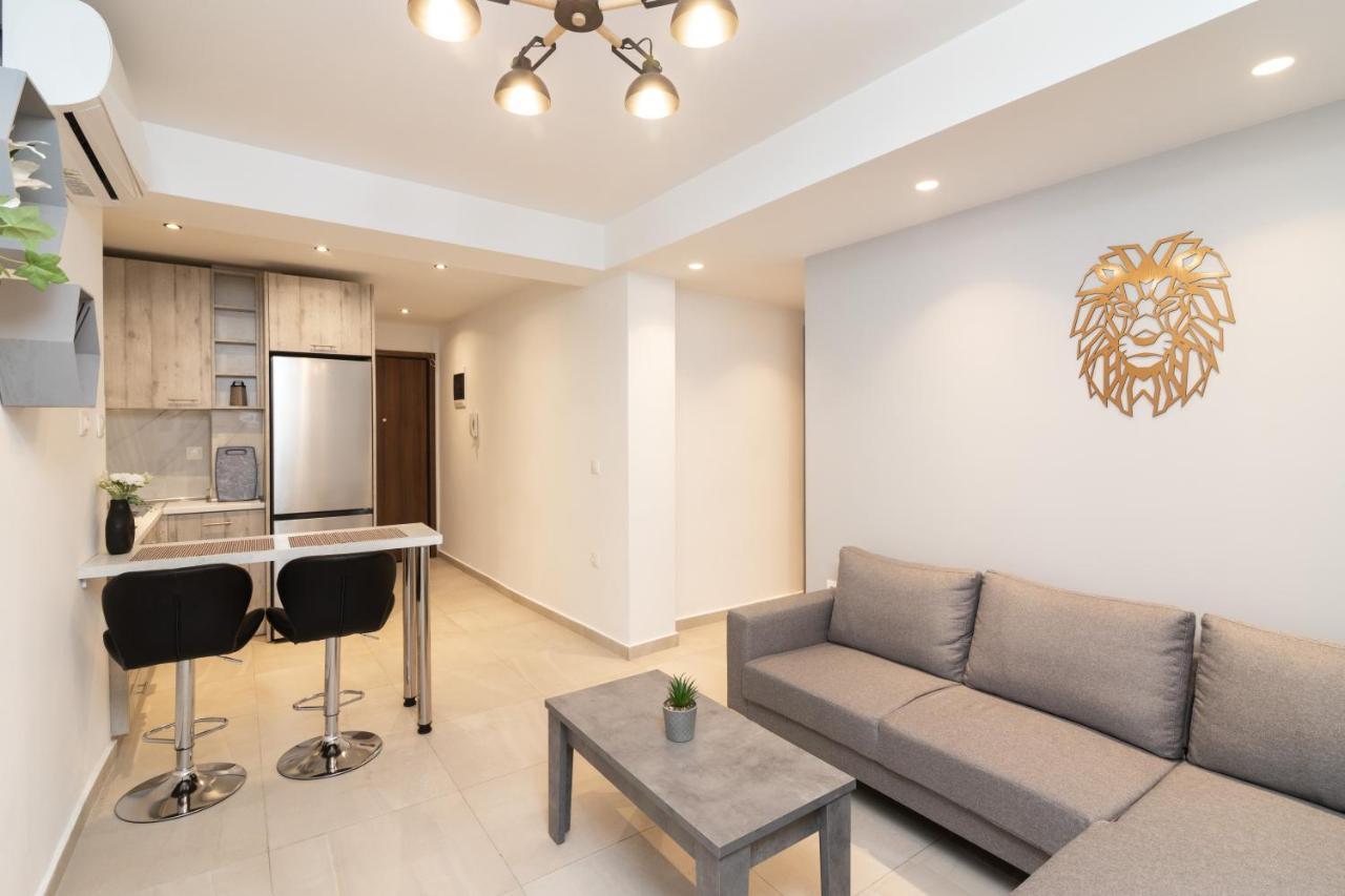 Little Miracle In Thessaloniki Apartamento Exterior foto